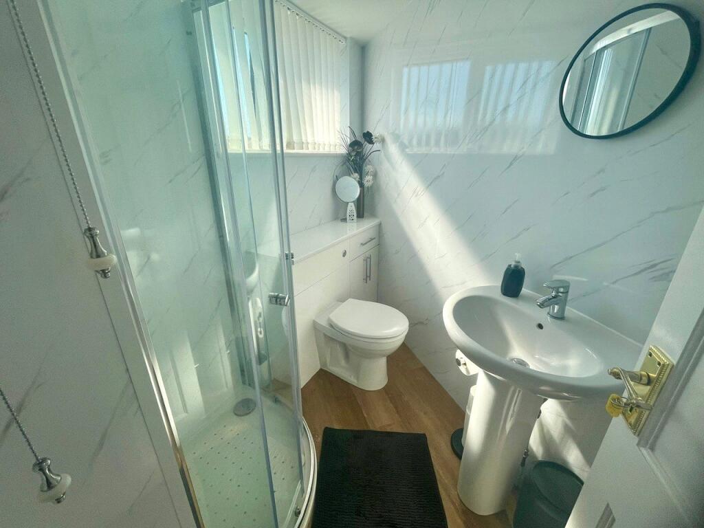 Annexe Bathroom