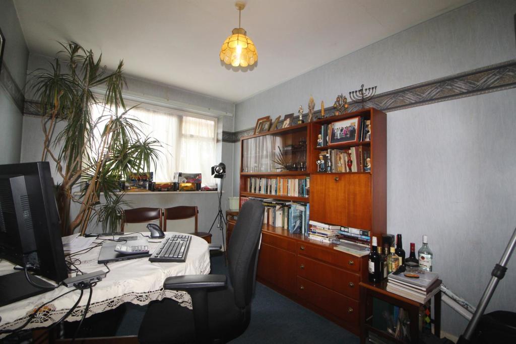 Bedroom 2 edit.jpg