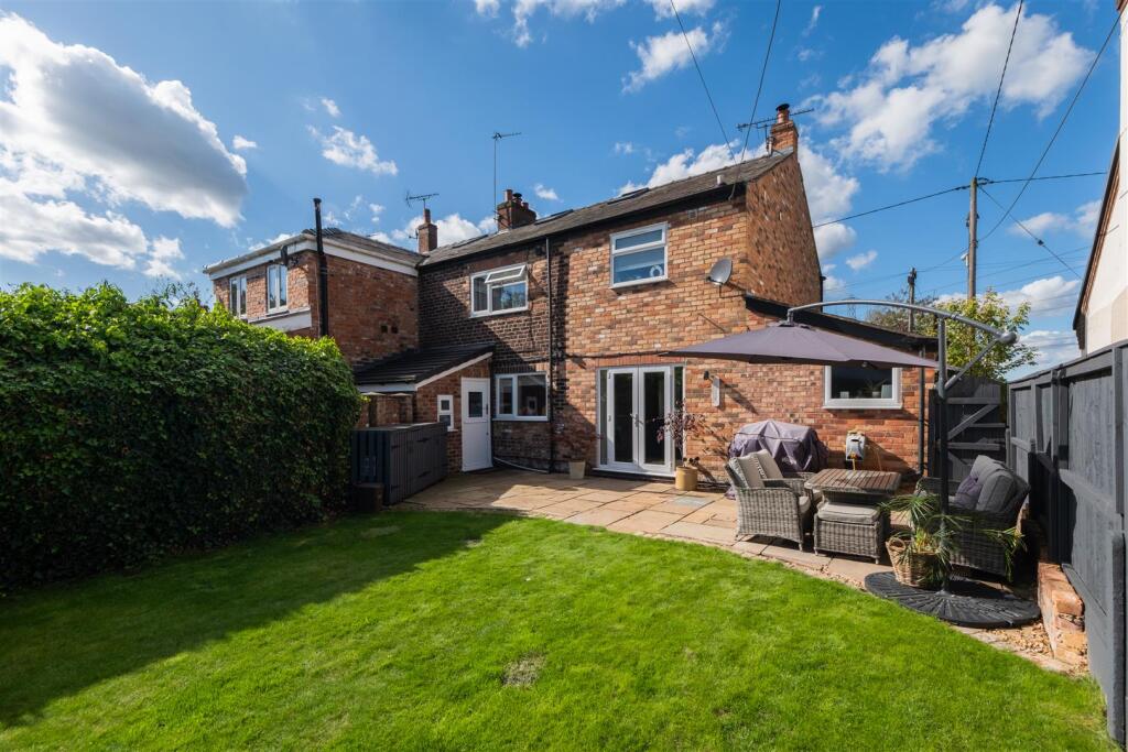 26 The Avenue-042.jpg