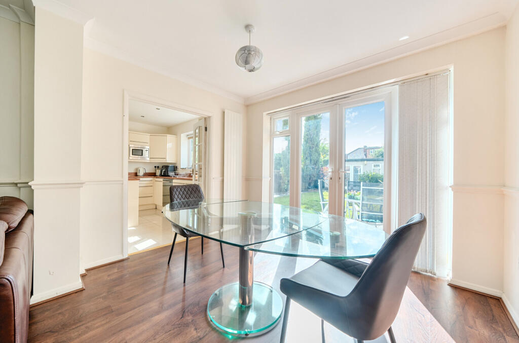 1346121-10-68b884...