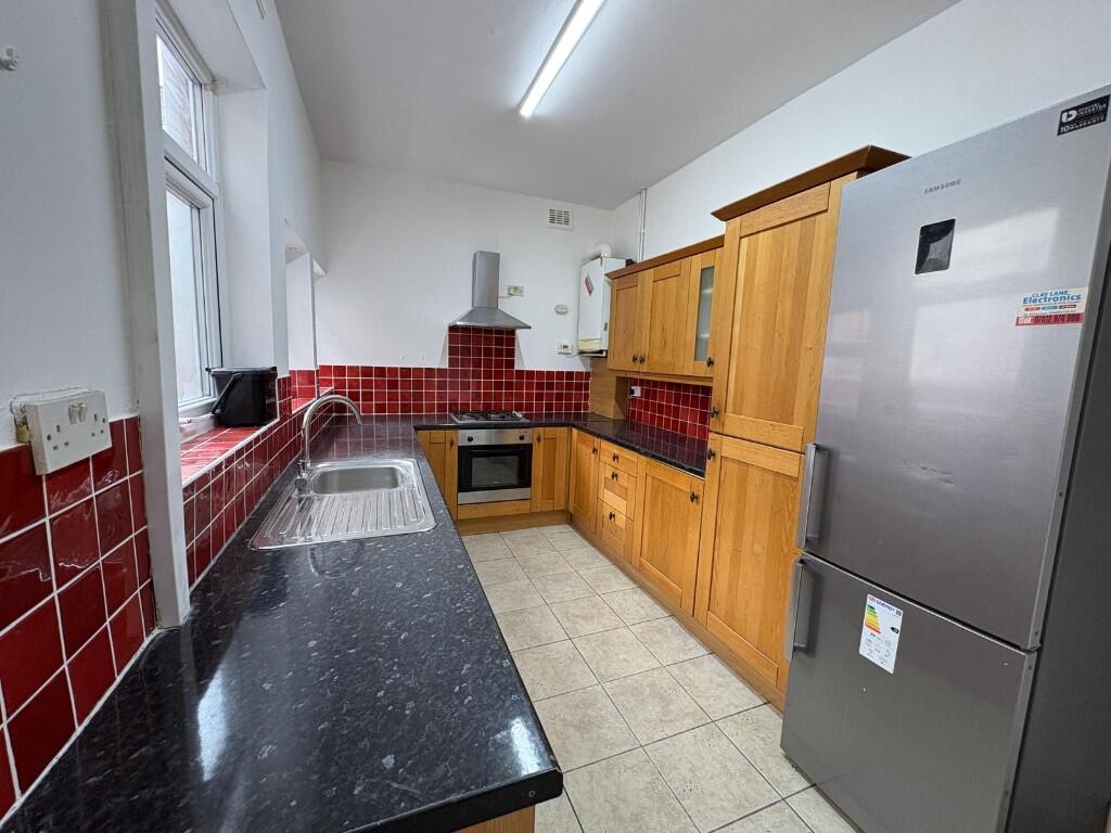 Kitchen 2