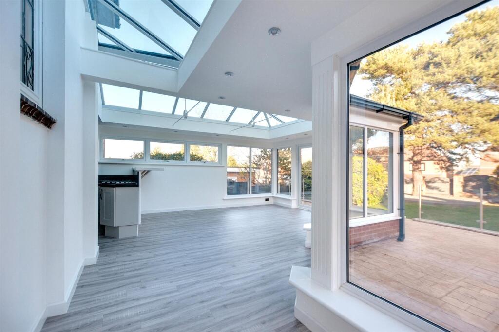 Kitchen Diner_3.jpeg