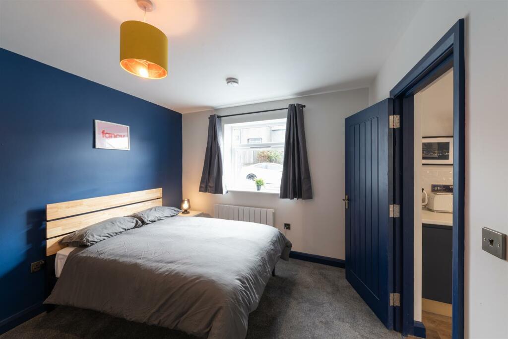 Flat 4 Flats 1-4 at 81 Devon Road Bristol BS5 6ED 