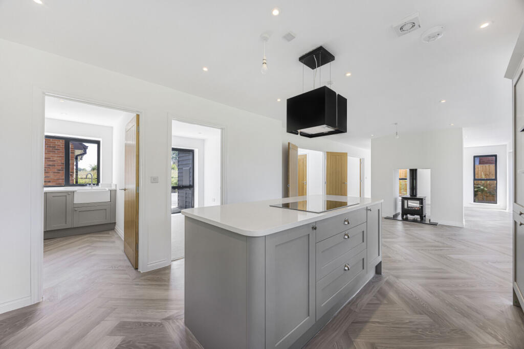 KITCHEN 3