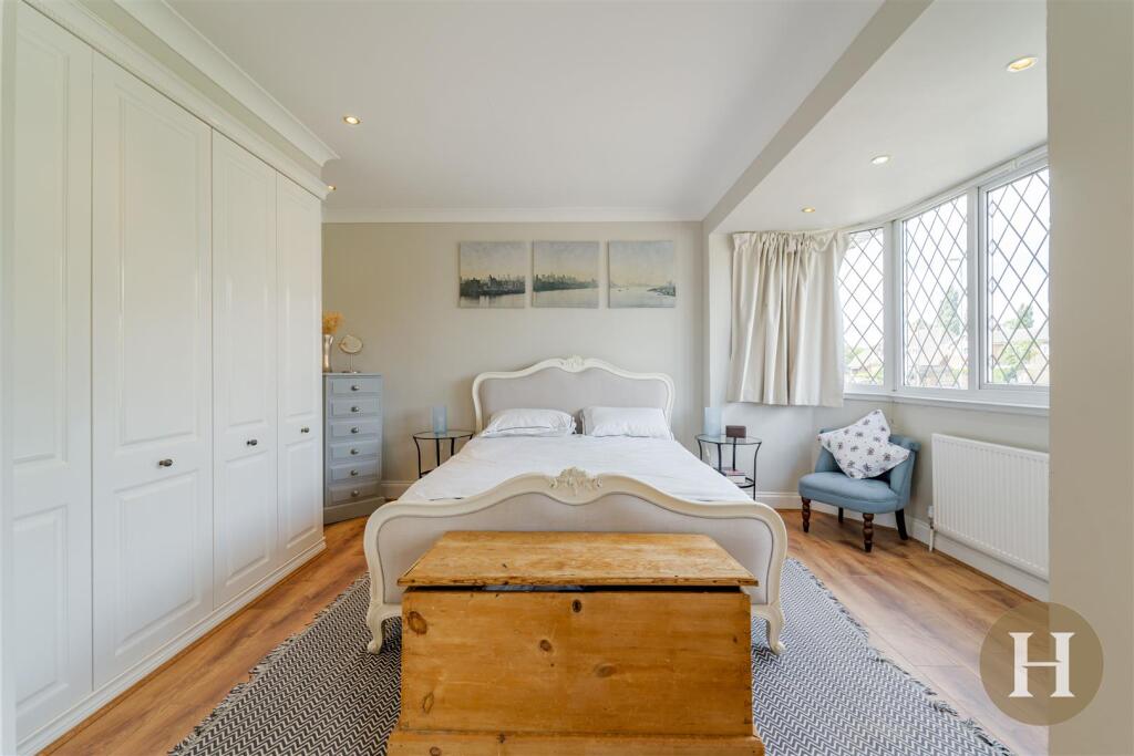 Hadleigh Estate Agents-30.jpg