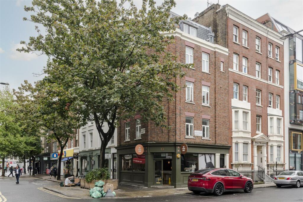 3, 13 Tottenham street-20.jpg