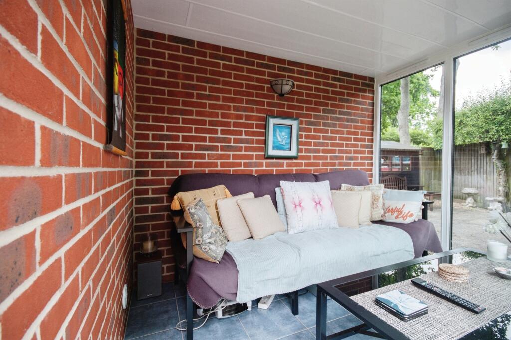 Sun Room 