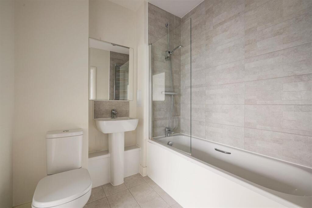 Furrow House E4