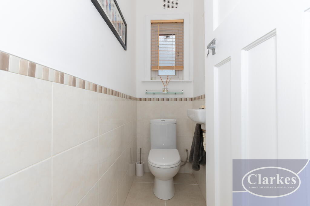 FC_18 FERNSIDE RD_032