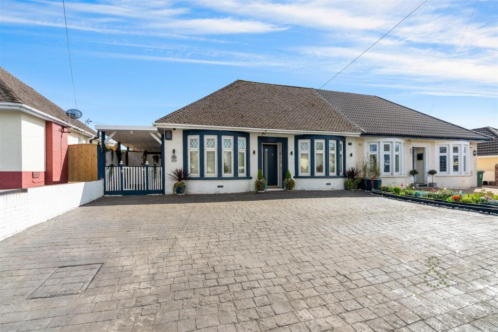 Tyn Y Parc Hern and Crabtree (7).jpg