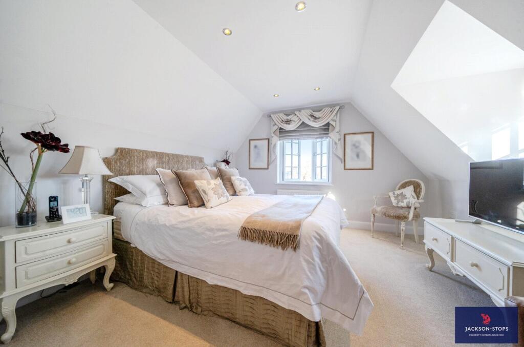 Principal Bedroom A