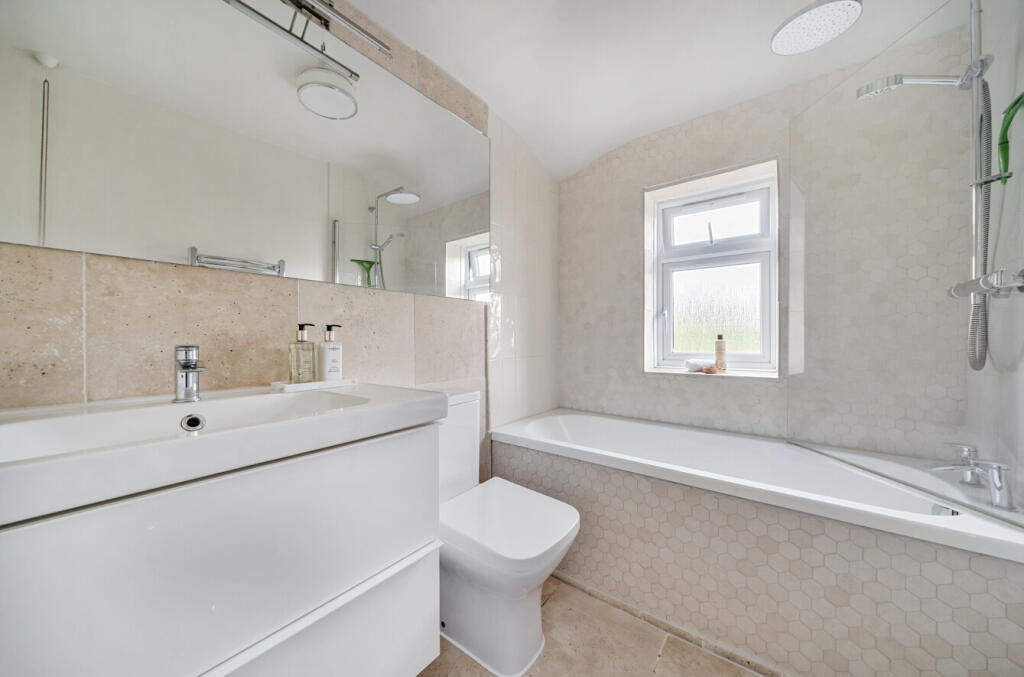 12-681b39210d209-...