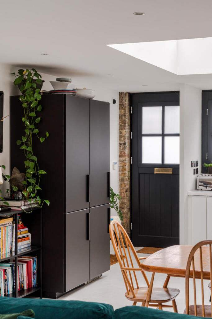 321779 - 2a Rudloe Road-37.jpeg