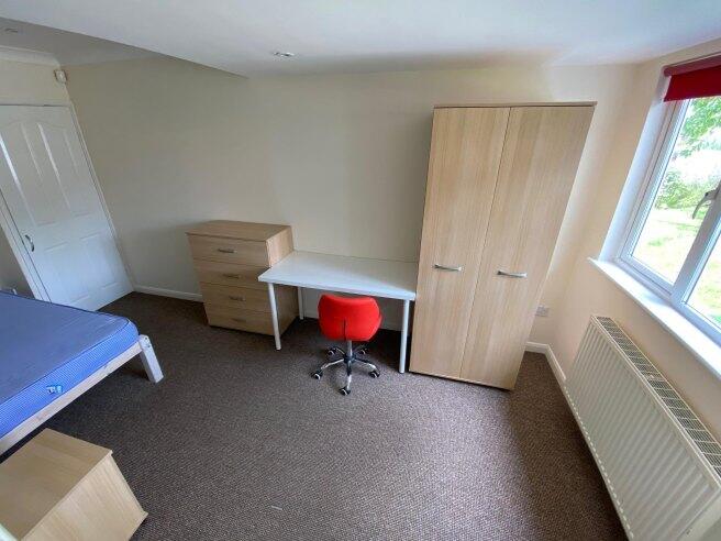 salisbury-road-ct2-7rz-952940