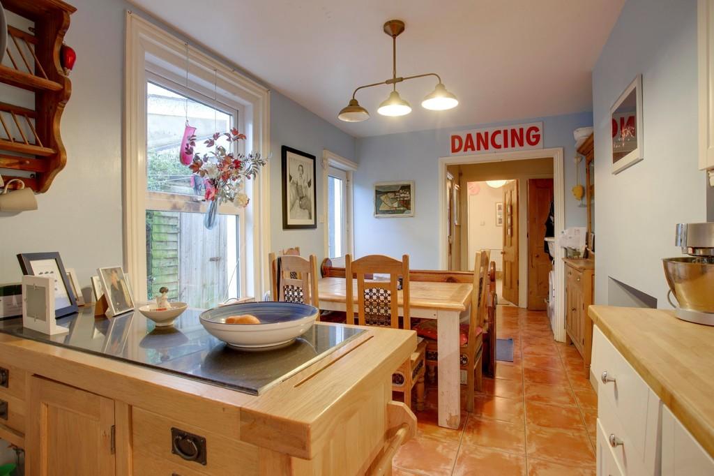 Kitchen/Dining Ar...