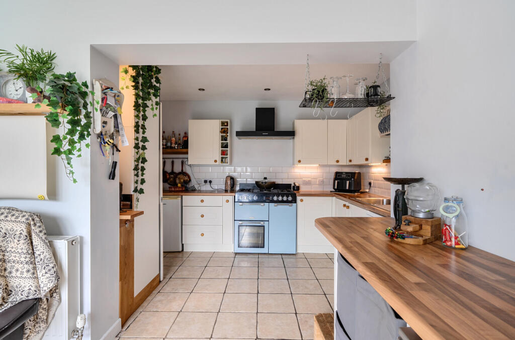 1309590-24-684c74...