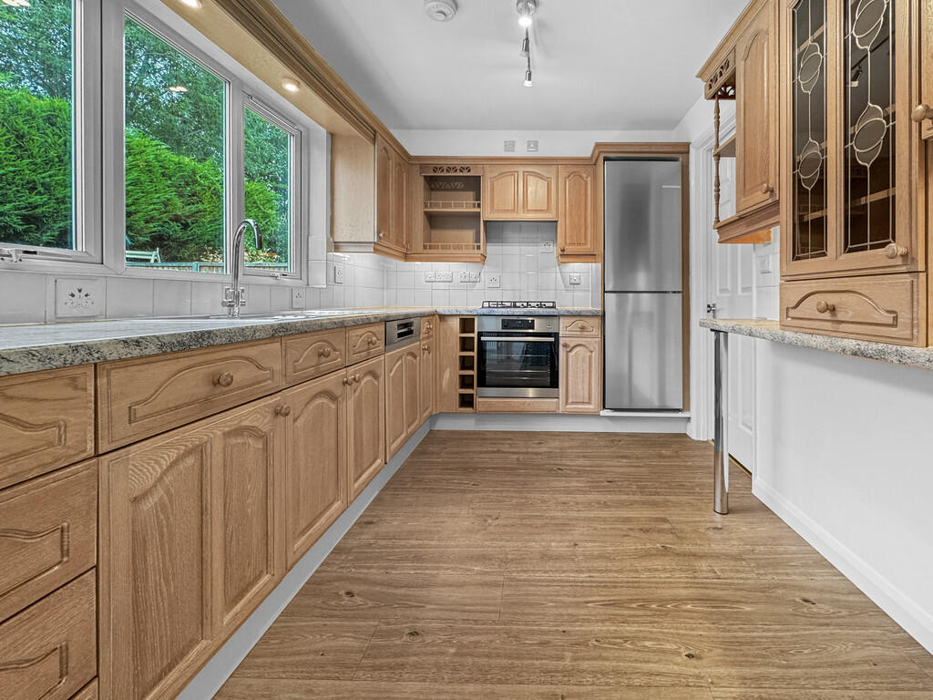 kitchen b