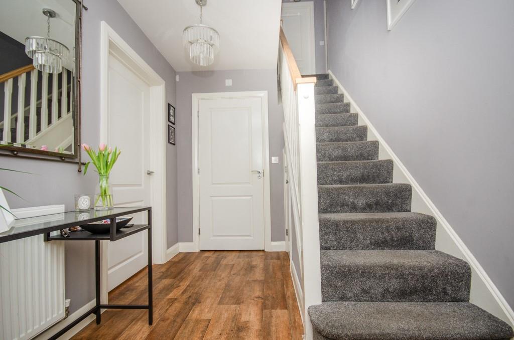 Entrance hall.jpg