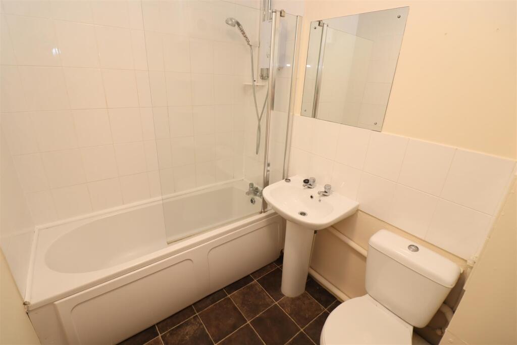 Bathroom / WC