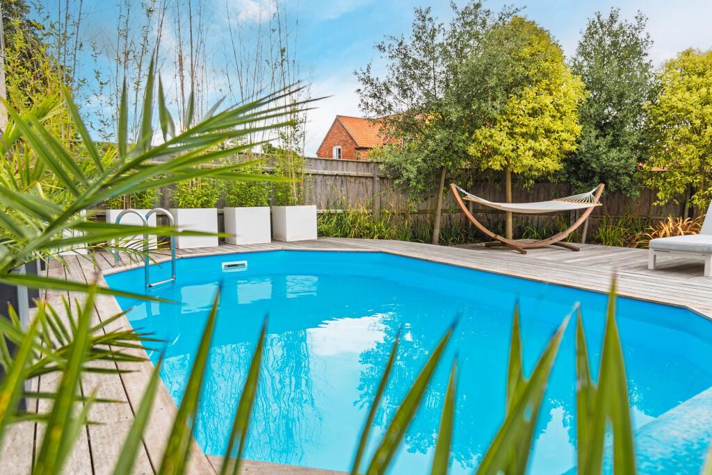 Heated outdoor swimming pool