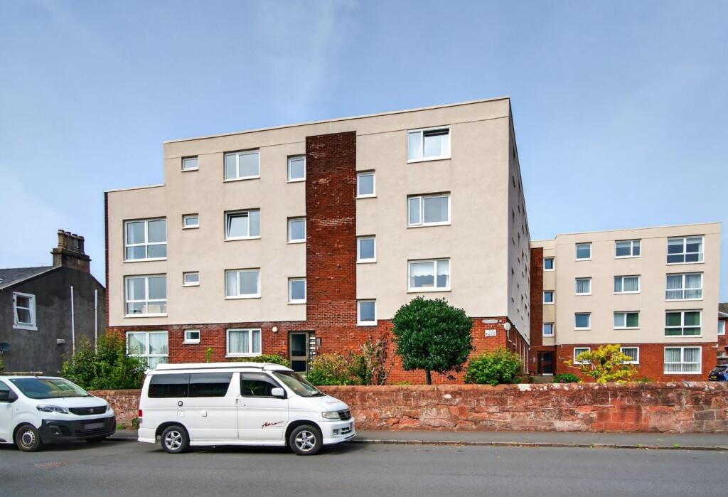2 fernside, brisbane street, largs _02.jpg