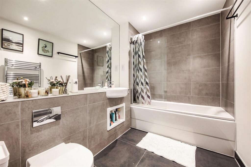 Flat 8, Canaletto Court - FgFUwZlMjoEOBZVHt8VA.jpg