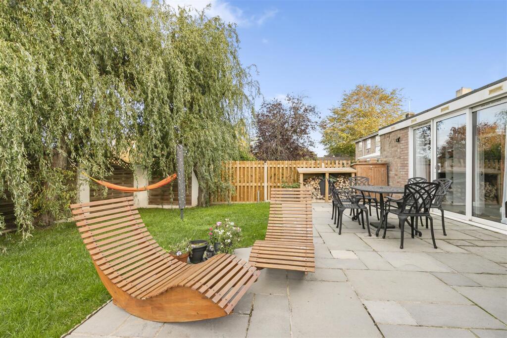 Goold Close, Corston, Bath