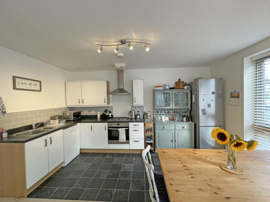 Mill Street 27 Kitchen Area 3.jpg