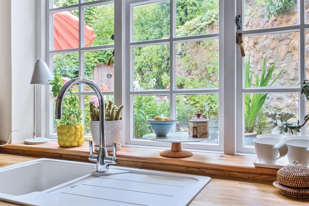 Kitchen window