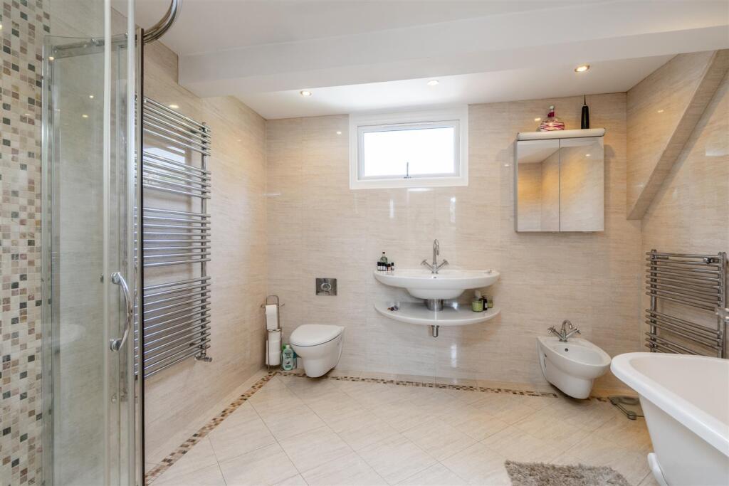 28 Fulford Hall Road_15.jpg