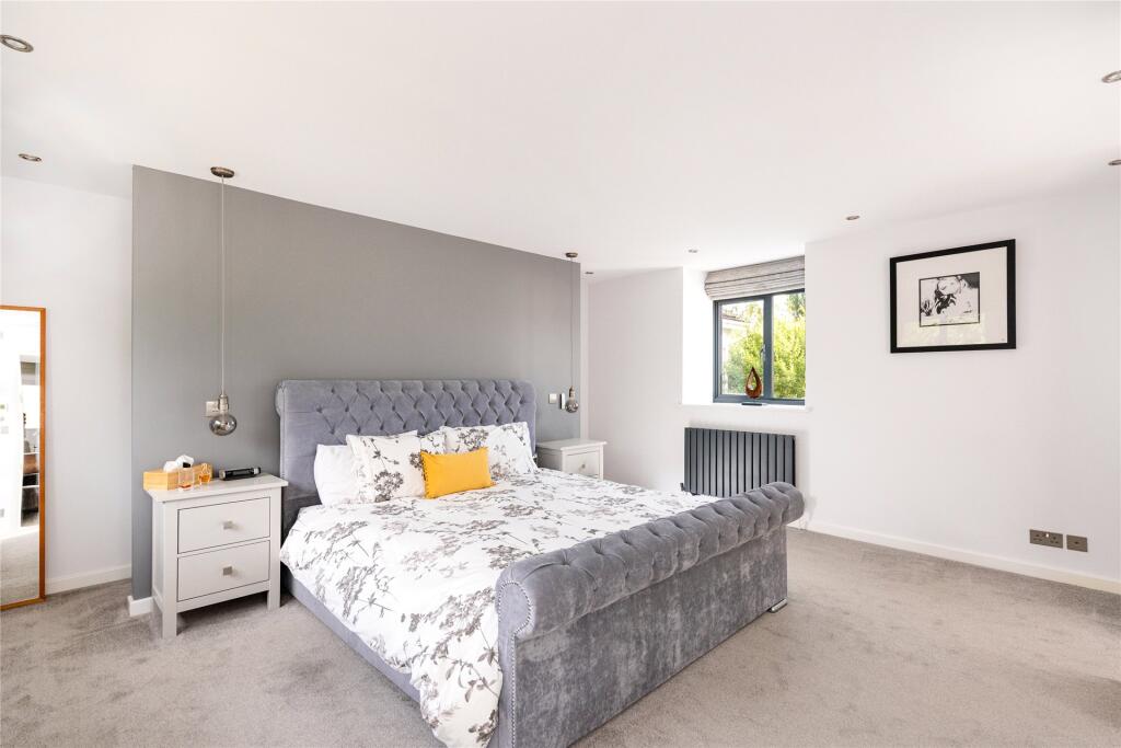 Principal Bedroom