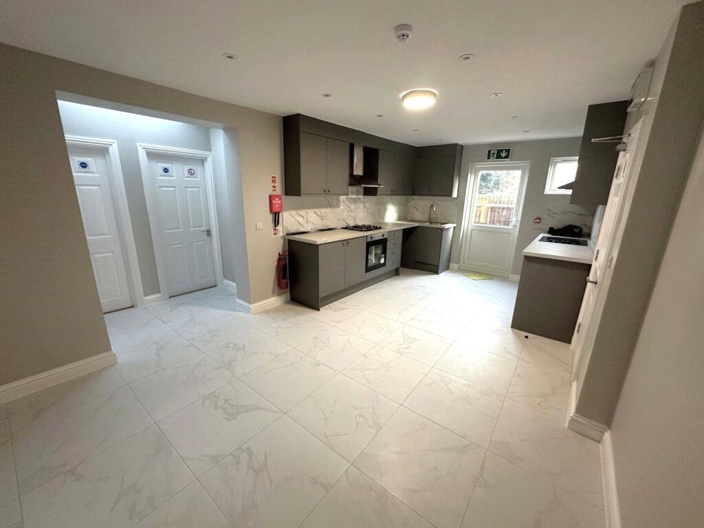 Communal Kitchen