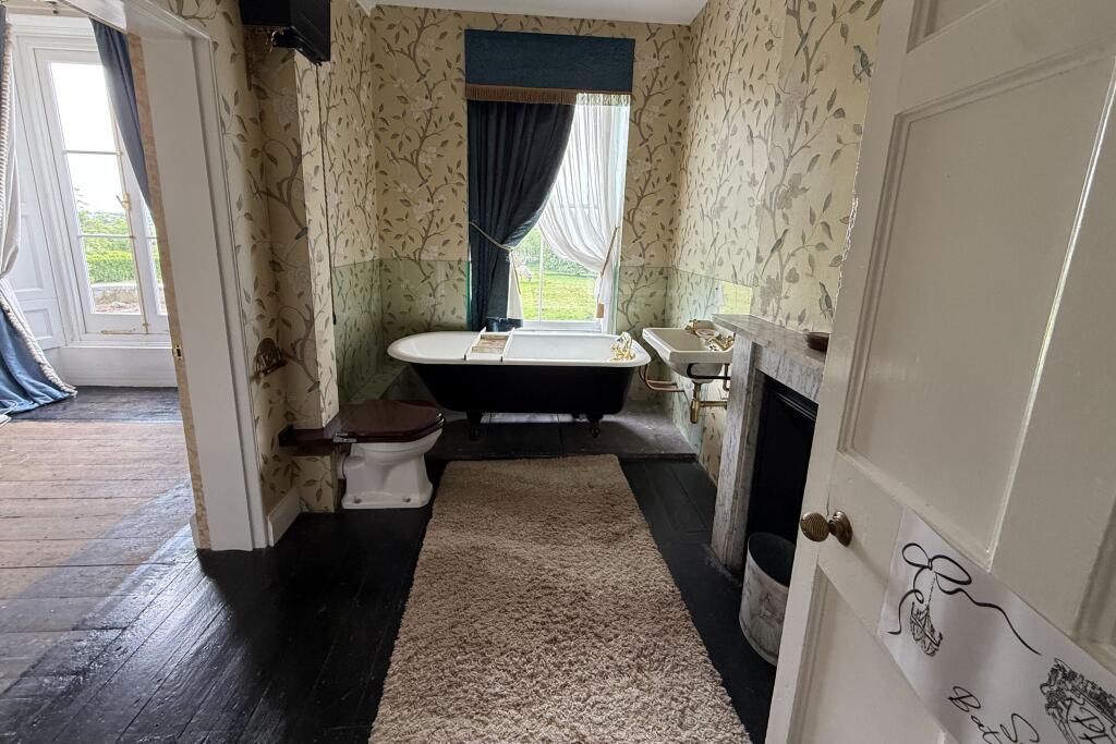 Penton Lodge, Penton Mewsey, Andover, Hampshire SP11 0RD