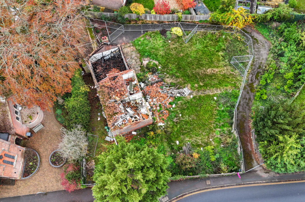 12-690c9de70d60c-...