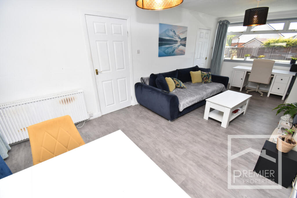 Lounge dining room
