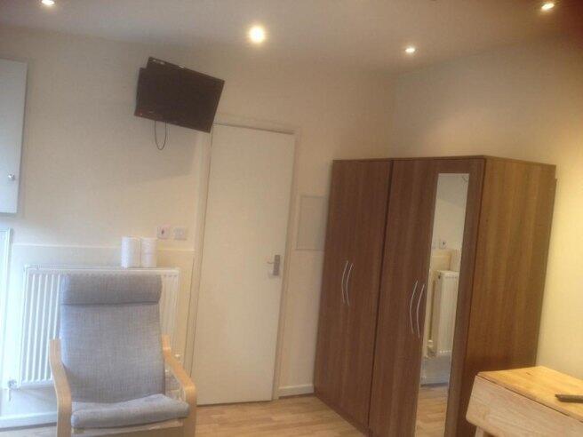 ash-grove-nw2-3ll-983204