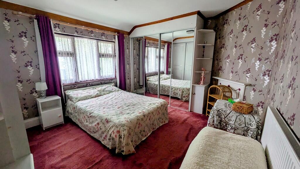 PXL_20250904_1339...