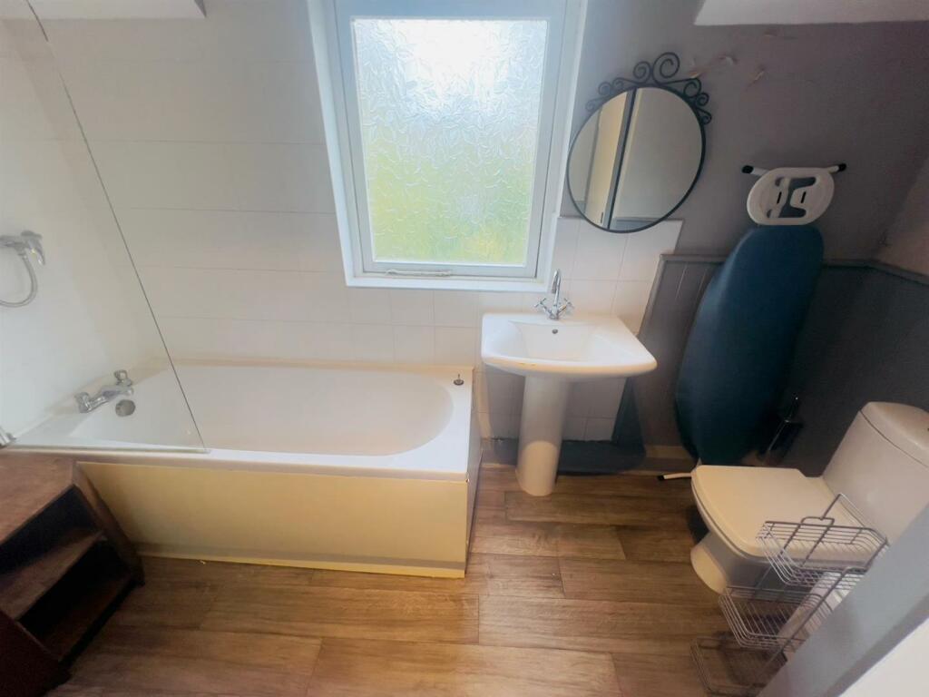 WhatsApp Image 2024-09-04 at 11.39.05 (7).jpeg