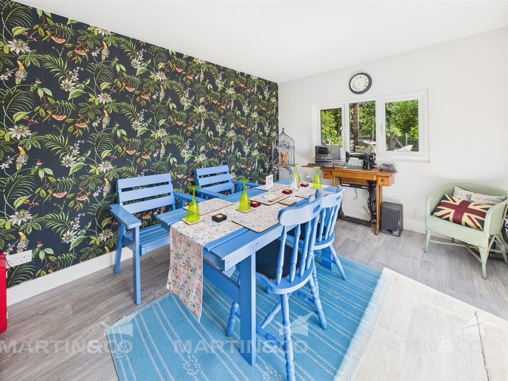 CAM02406G0-PR0460...