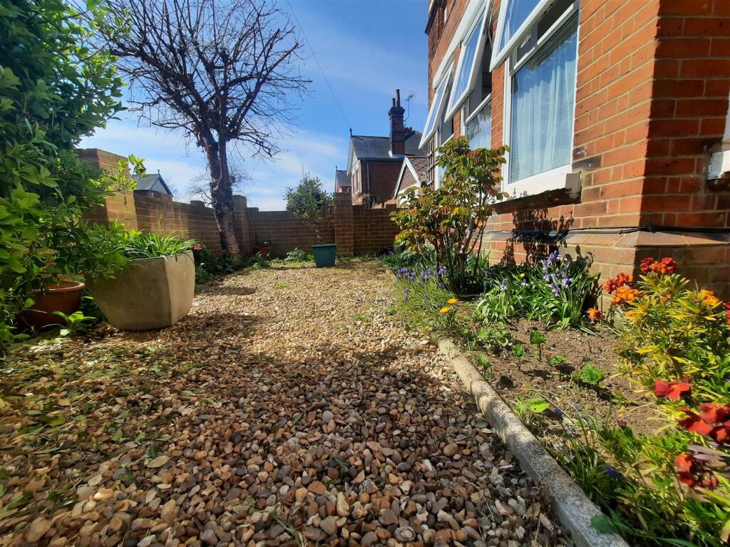 Communal Back Garden