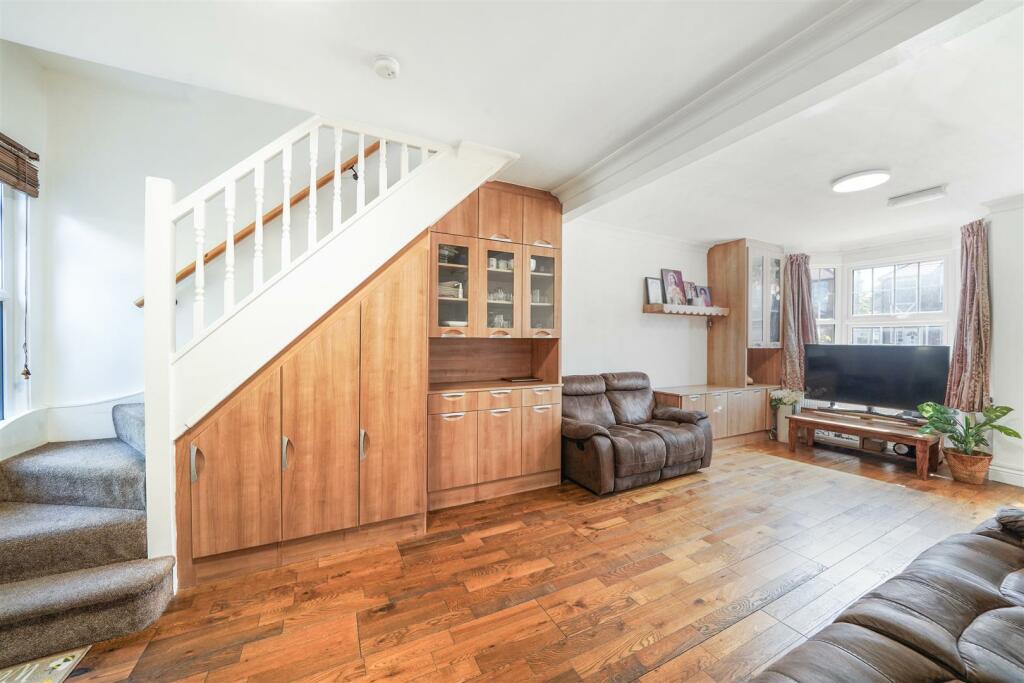 39 Greenford Road - pJfQM1UgrfQVAsVqiSvc.jpg