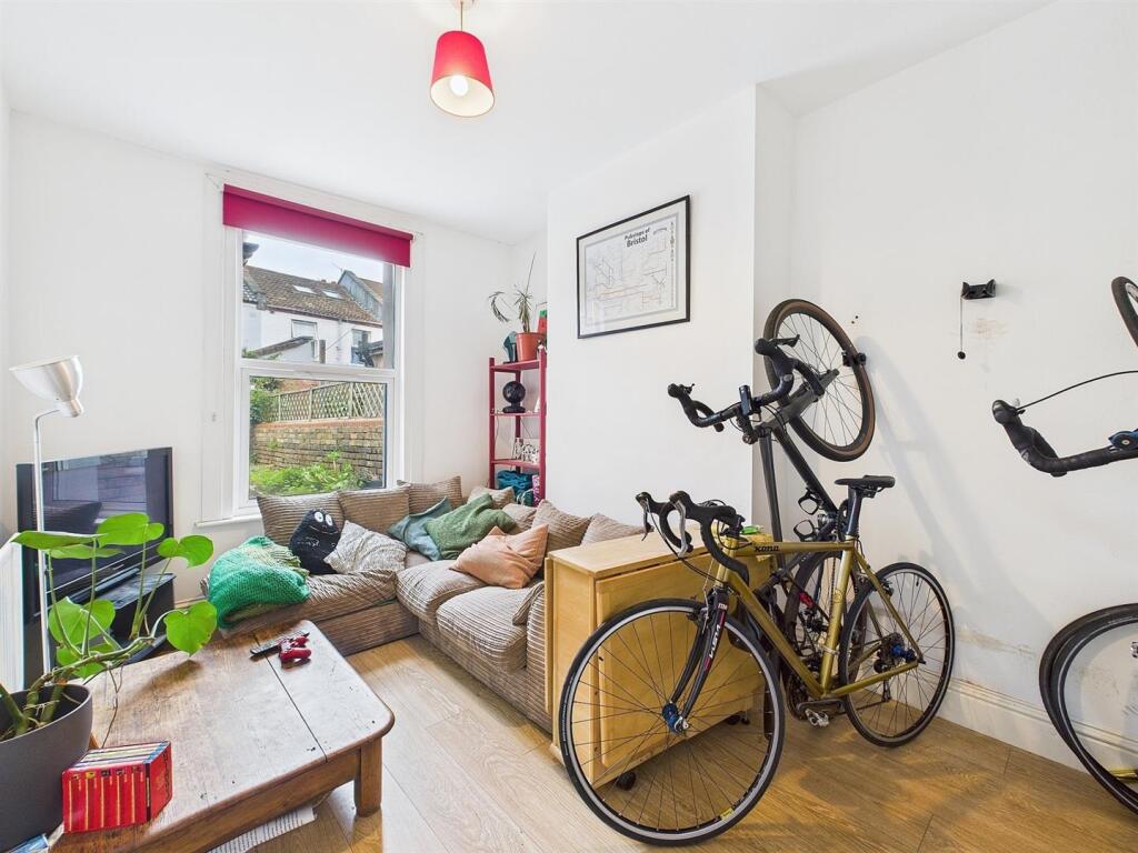 4 - Victorian Terraced House for Auction, St Werbu