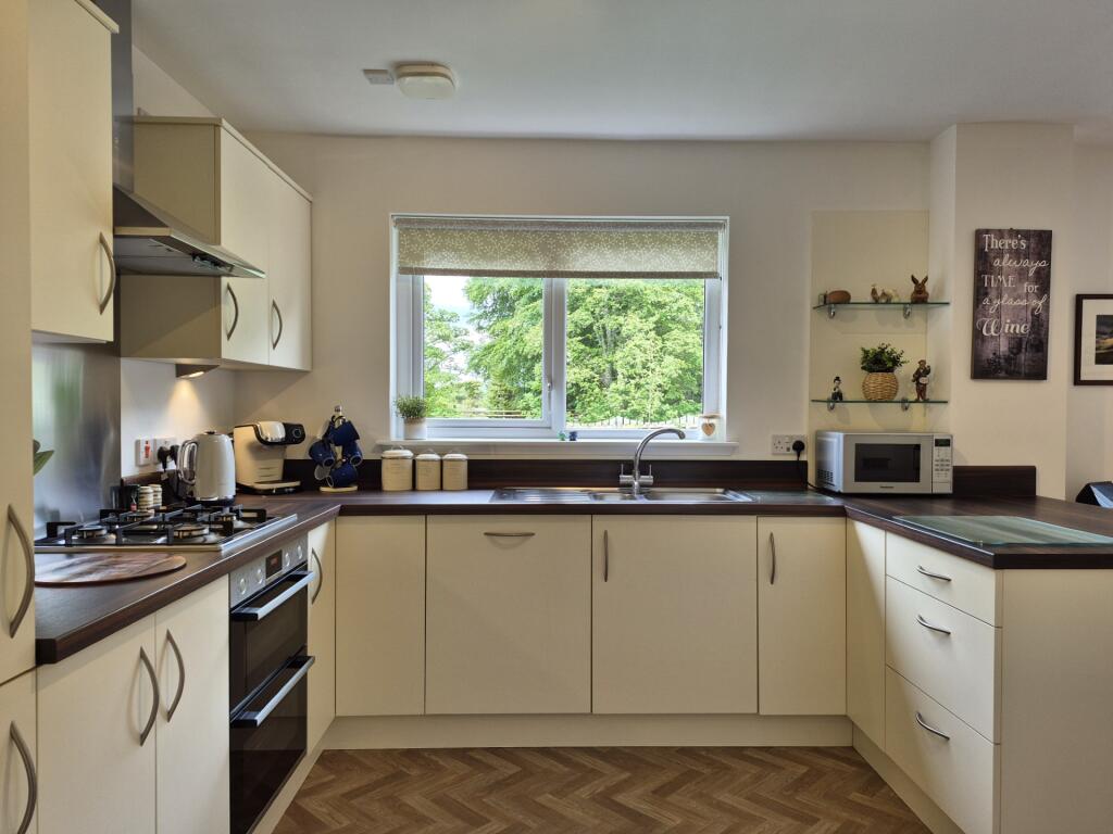 Kitchen 2
