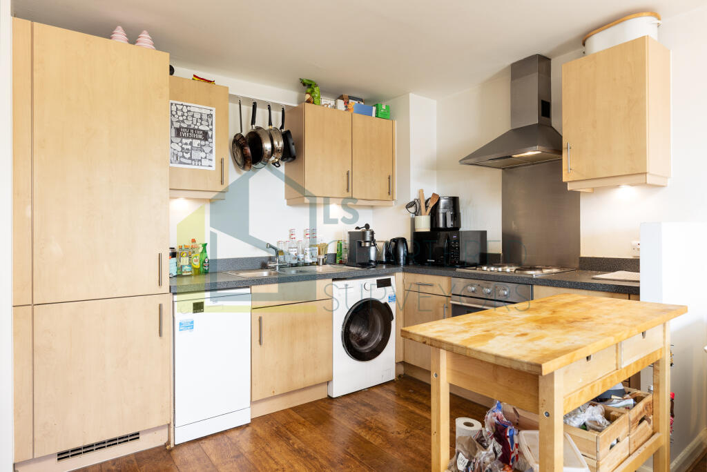 Alfred House F9 (05 of 08)