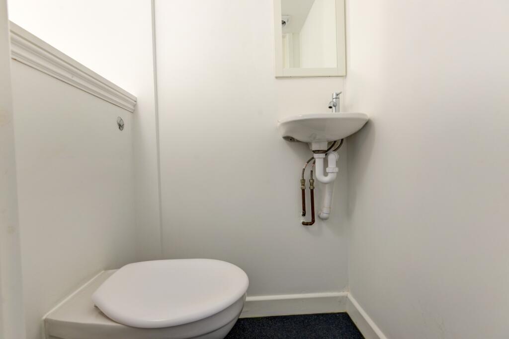 toilet