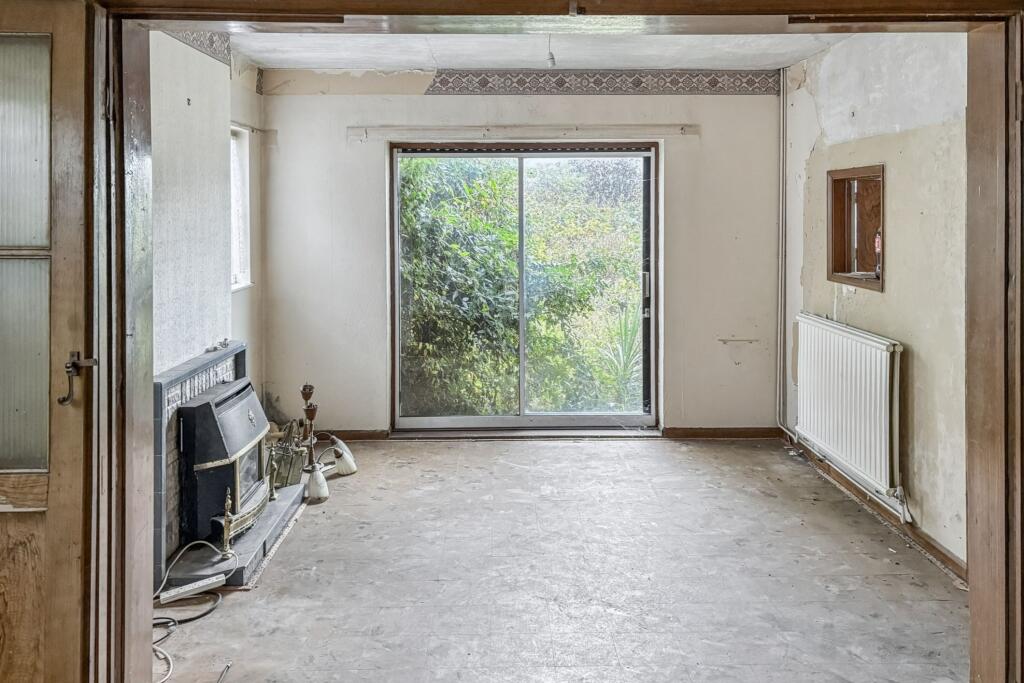 37 Stuart Road, Southend-on-sea, Essex, SS2 5JS