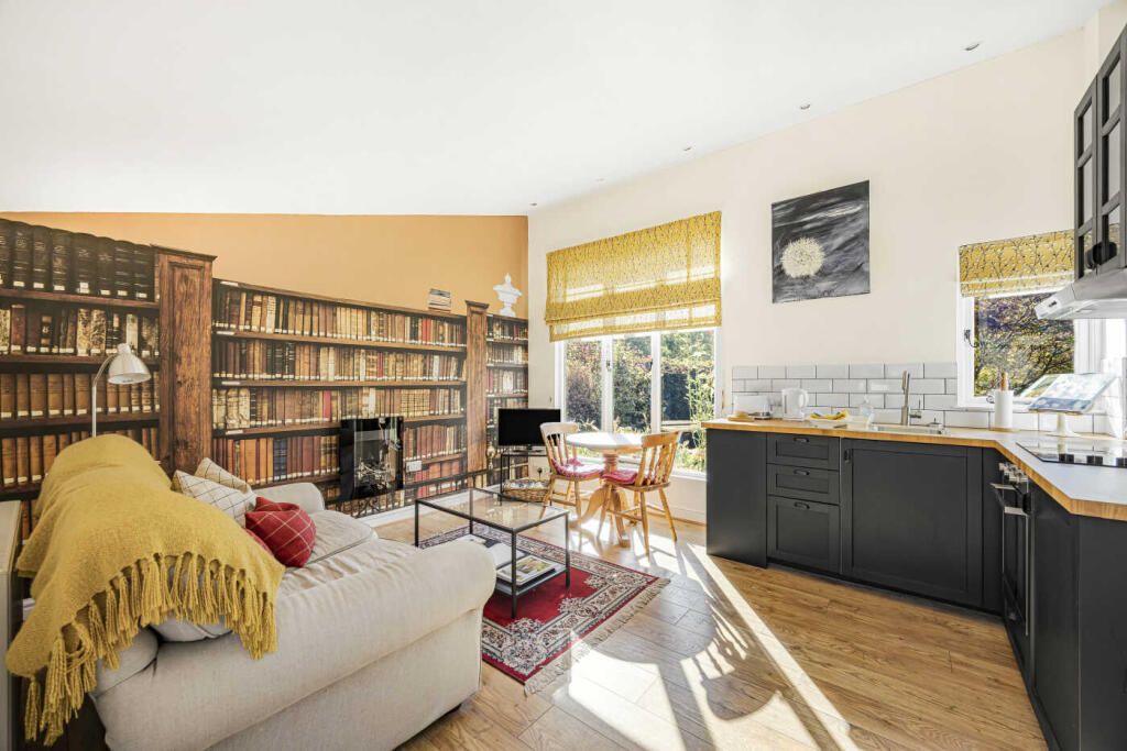 Holiday Cottage 1
