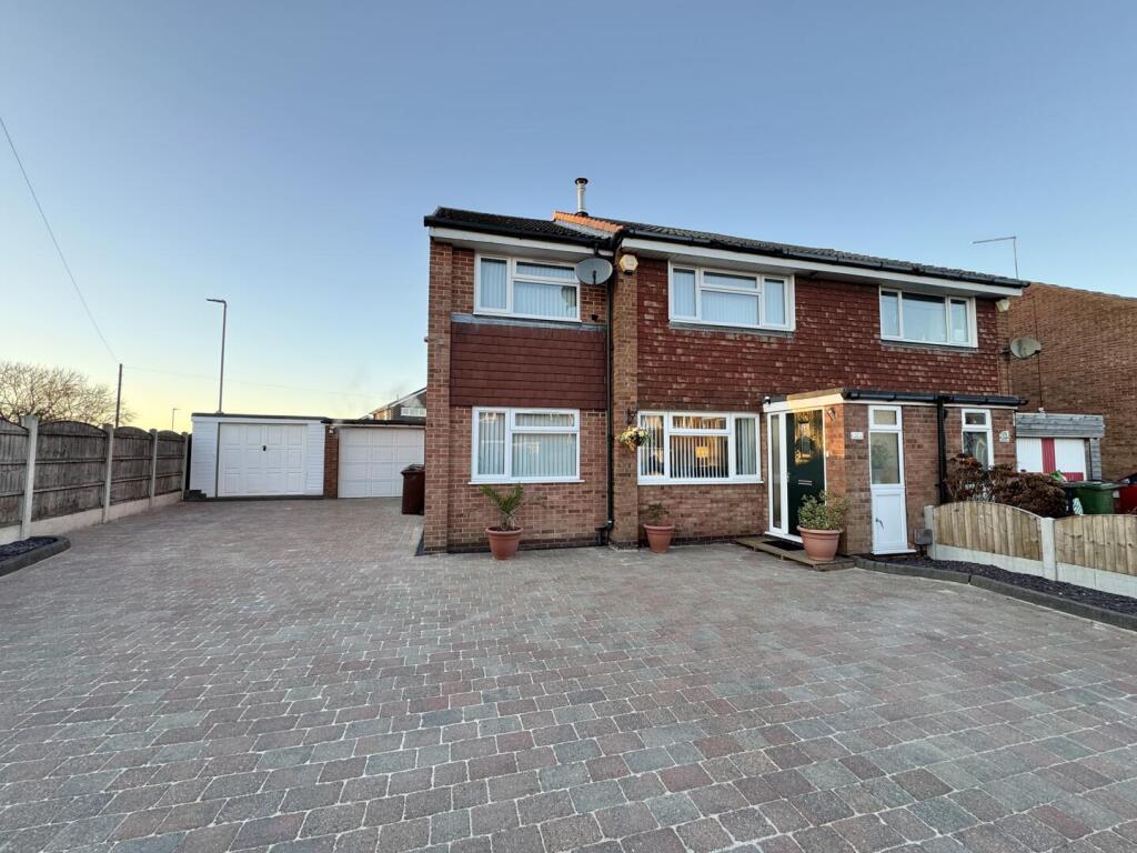 Dunrobin Avenue, Garforth, Leeds