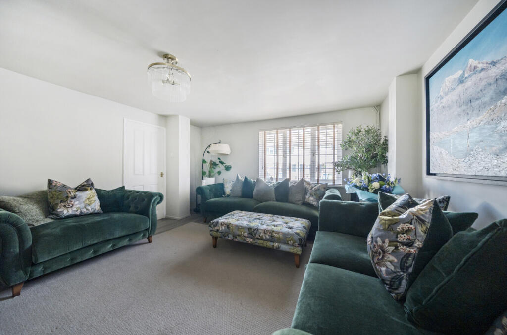 1321539-9-686e61c...