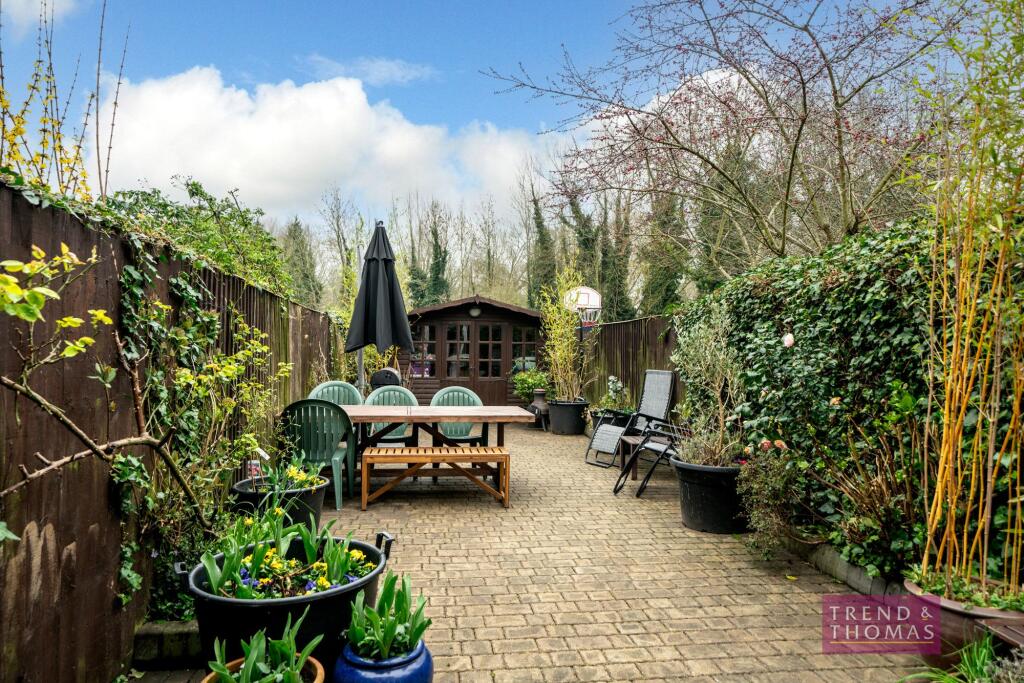 Garden (3)